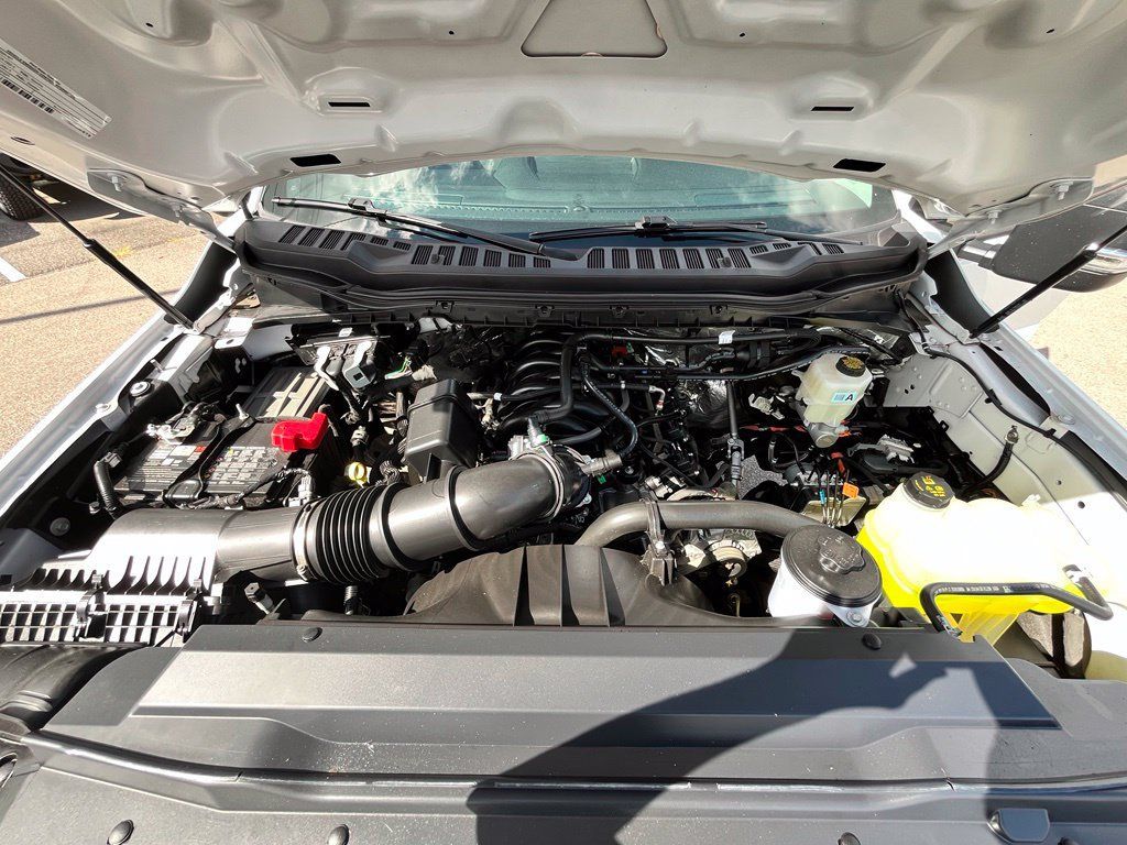 Used 2025 Ford F350 XL RWD image 32