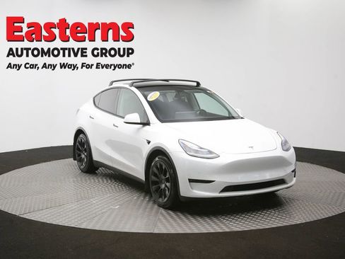 Used 2021 Tesla Model Y Long Range image 47