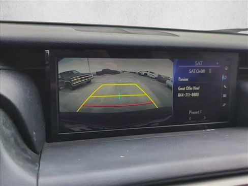 Used 2018 Lexus IS 350 F Sport image 18