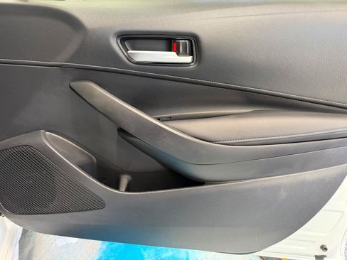Used 2023 Toyota Corolla SE w/ SE Premium Package FWD image 22