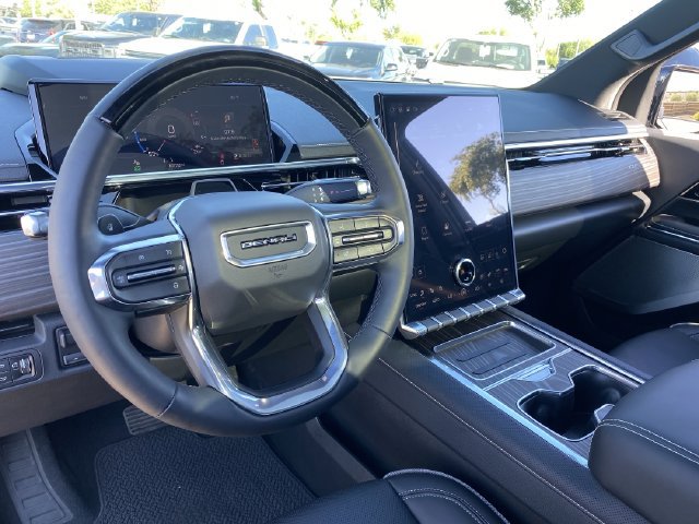 Used 2025 GMC Sierra EV Denali AWD/4WD image 23