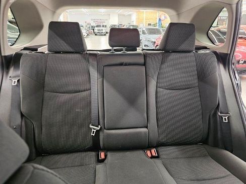 Used 2021 Toyota RAV4 LE AWD/4WD image 34