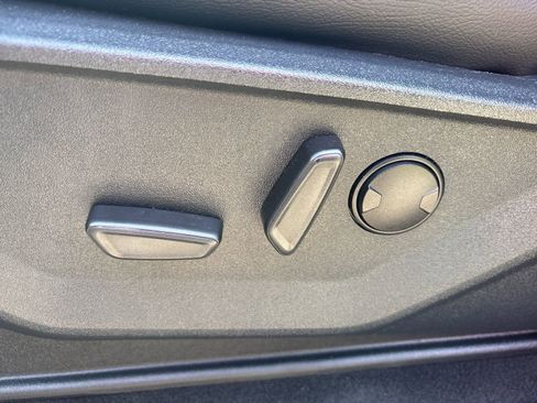 Used 2023 Ford F150 XLT w/ Equipment Group 302A High image 25