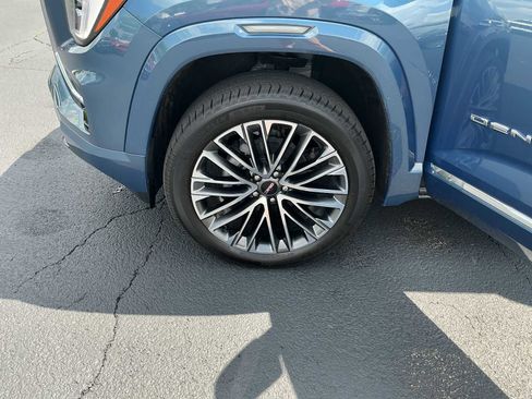 Used 2026 GMC Terrain Denali AWD/4WD image 27