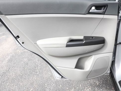 Used 2019 Kia Sportage LX w/ LX Popular Package FWD image 28