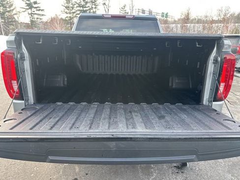 Used 2023 GMC Sierra 1500 SLT w/ SLT Premium Package image 15