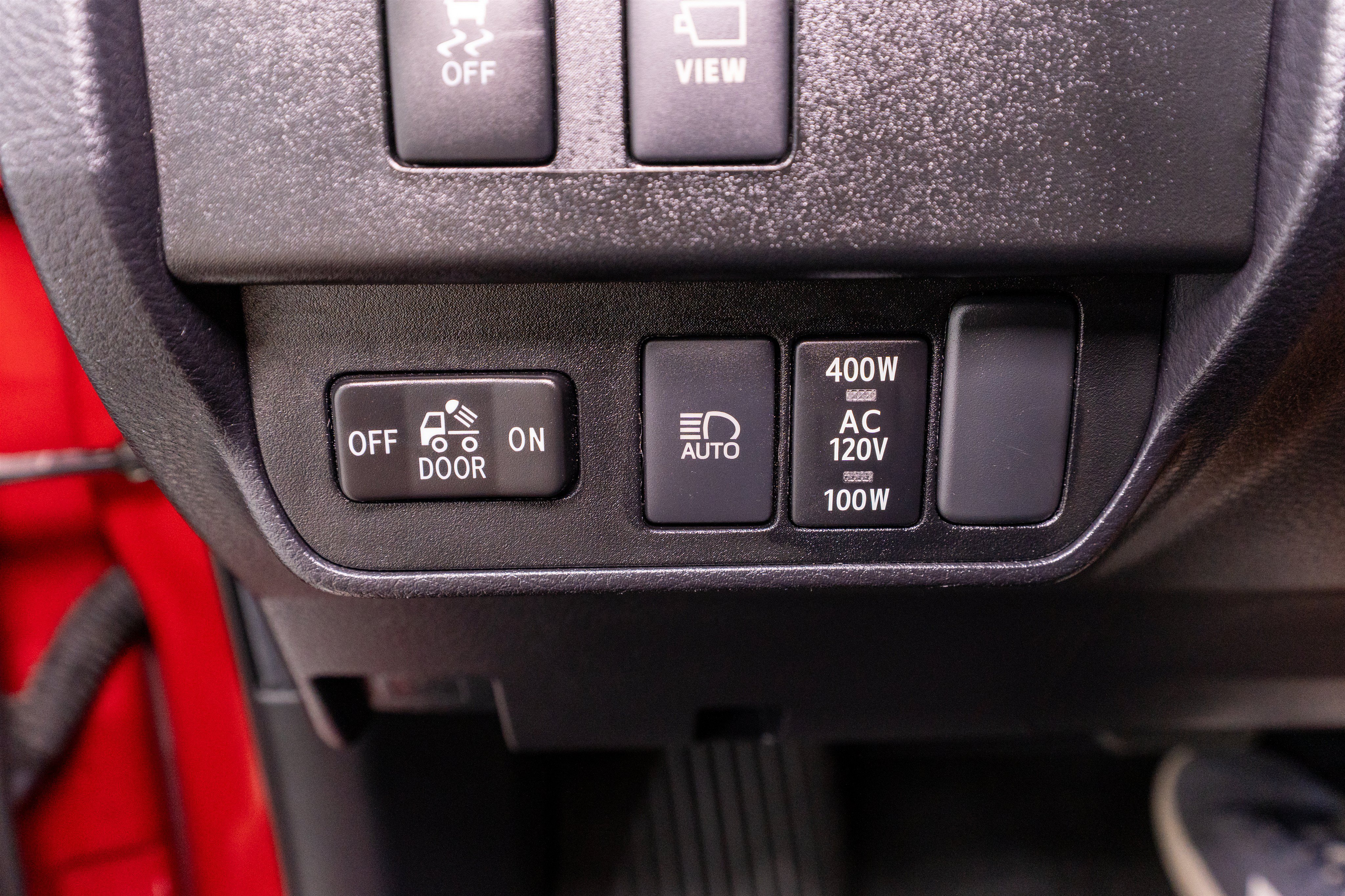 Used 2023 Toyota Tacoma TRD Sport w/ TRD Premium Sport Package AWD/4WD image 35