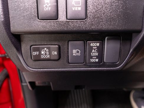 Used 2023 Toyota Tacoma TRD Sport w/ TRD Premium Sport Package AWD/4WD image 35