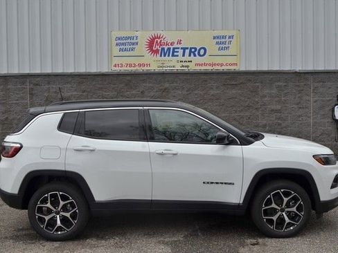New 2026 Jeep Compass Limited w/ Sun, Sound & Navigation Group image 9