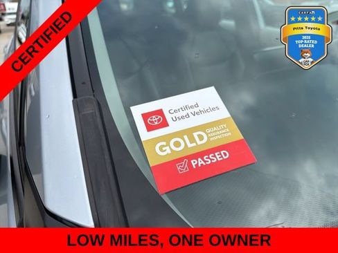 Certified 2025 Toyota Corolla Cross L FWD image 9