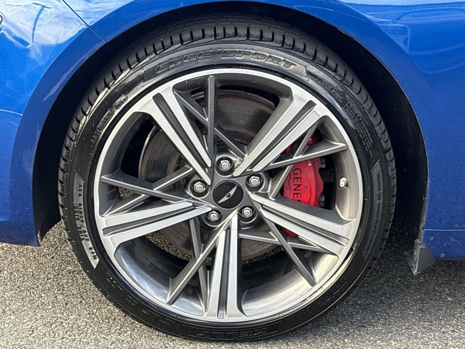 Used 2025 Genesis G70 3.3T Advanced AWD/4WD image 12