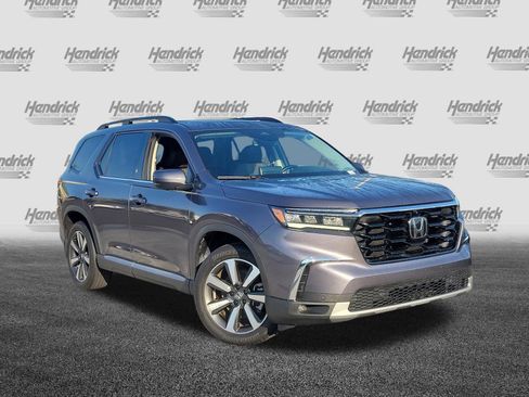 Used 2024 Honda Pilot Elite image 2