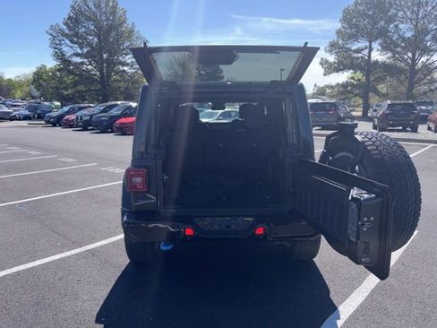 Used 2024 Jeep Wrangler High Altitude image 13