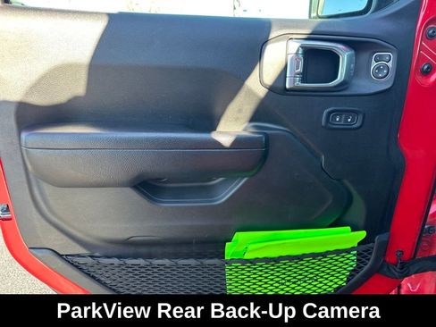 Used 2024 Jeep Wrangler Unlimited Rubicon w/ Convenience Group image 15