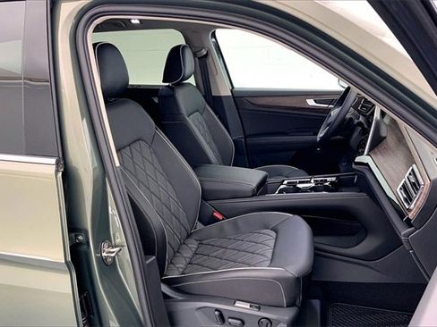 New 2026 Volkswagen Atlas SEL Premium R-Line image 9