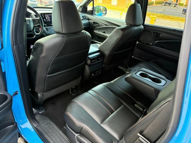 Used 2024 Honda Passport TrailSport image 16