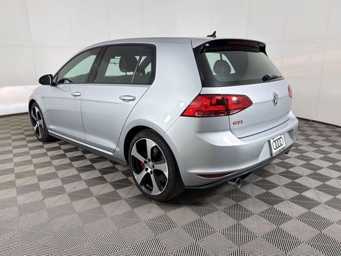 Used 2017 Volkswagen GTI Autobahn image 3