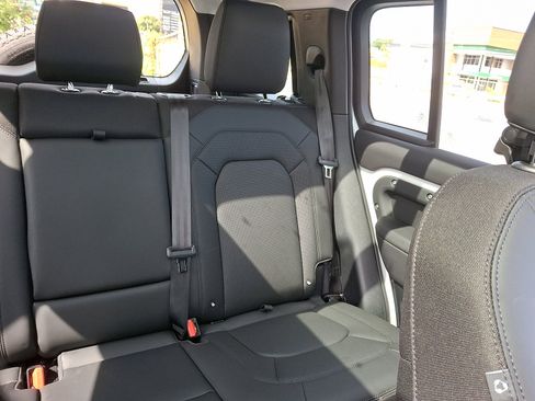 New 2025 Land Rover Defender 110 S image 17