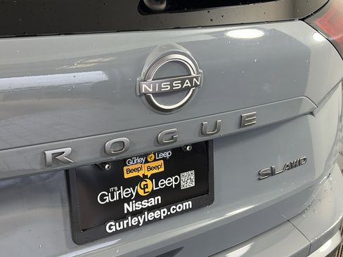 Certified 2024 Nissan Rogue SL image 16