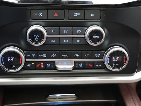 Used 2024 Ford Expedition Max Limited image 26