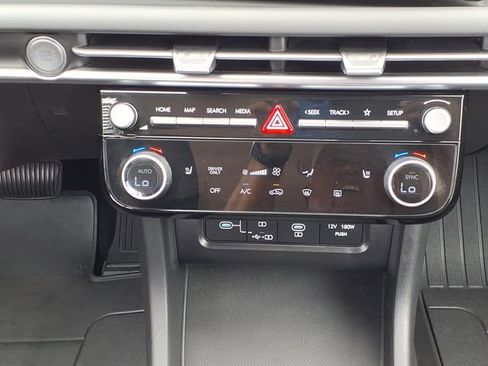 Used 2025 Hyundai Tucson Blue AWD/4WD image 16
