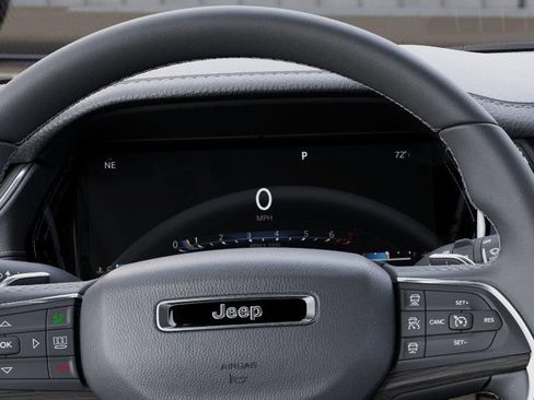 New 2026 Jeep Grand Cherokee L Limited AWD/4WD image 17