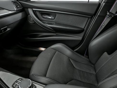 Used 2018 BMW M3 image 35