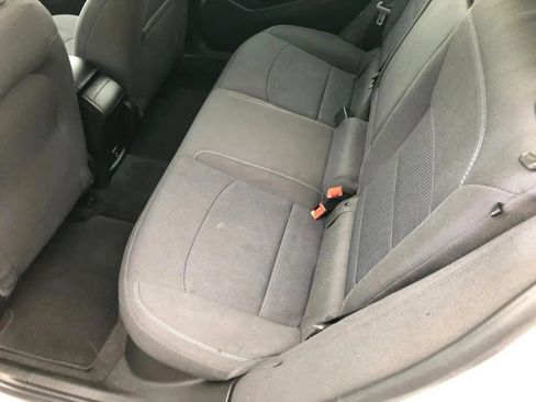 Used 2018 Chevrolet Cruze LT FWD image 29