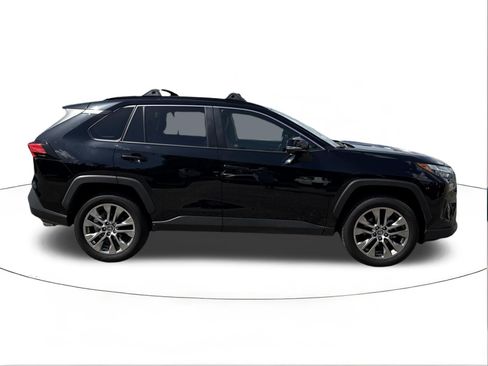 Used 2025 Toyota RAV4 XLE Premium w/ Weather Package FWD image 2