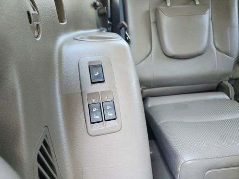 Used 2011 Lexus GX 460 Premium image 41