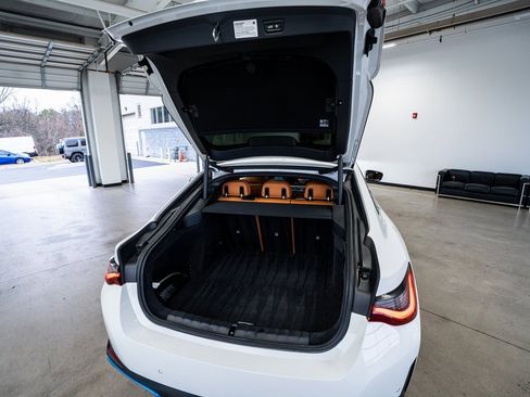 Used 2023 BMW i4 eDrive40 w/ Premium Package image 57