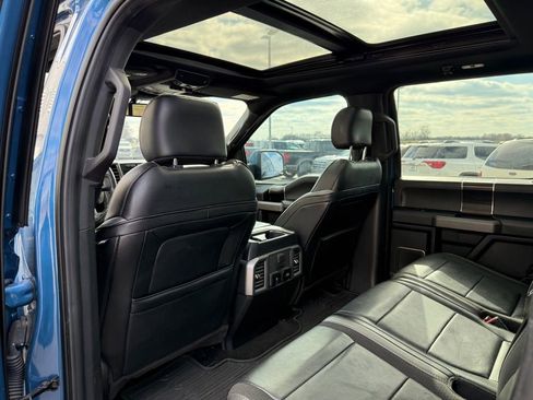 Used 2019 Ford F150 Raptor w/ Equipment Group 802A Luxury image 10