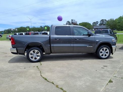 New 2026 RAM 1500 2WD Crew Cab image 2