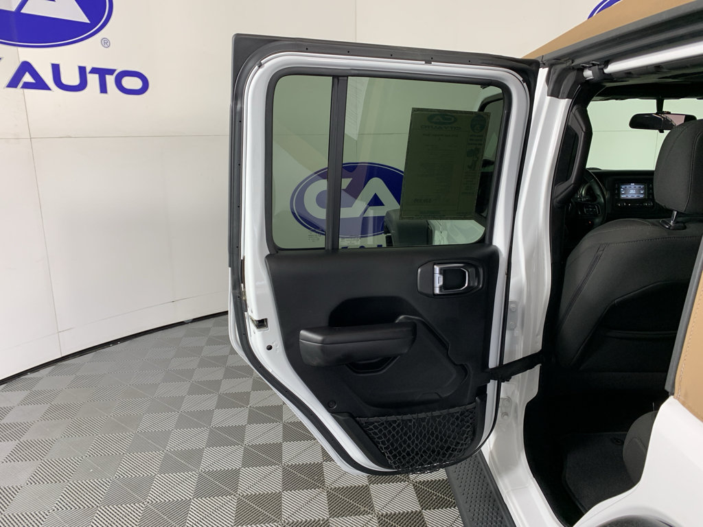 Used 2018 Jeep Wrangler Unlimited Sport S AWD/4WD image 30