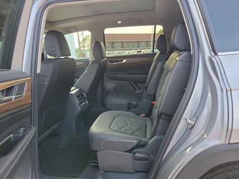 New 2026 Volkswagen Atlas SE AWD/4WD image 7