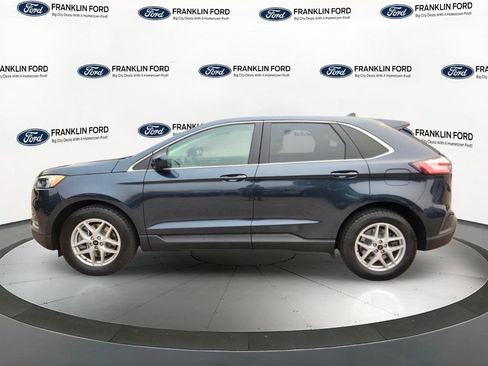 Certified 2024 Ford Edge SEL w/ Convenience Package AWD/4WD image 2