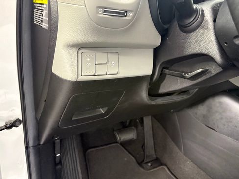 Used 2015 Kia Soul + FWD image 16