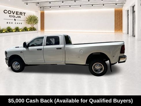 New 2026 RAM 3500 Tradesman w/ Chrome Appearance Group A AWD/4WD image 7