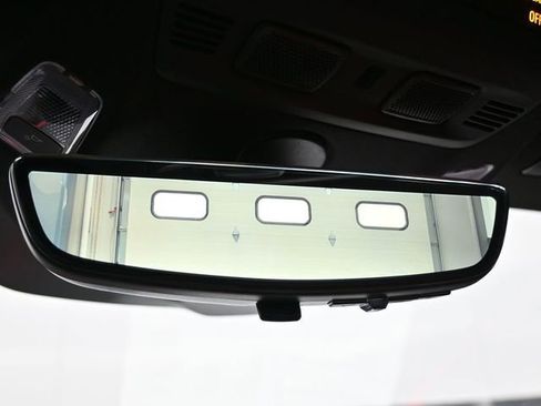 Used 2024 Chevrolet Corvette Stingray w/ Z51 Performance Package image 43