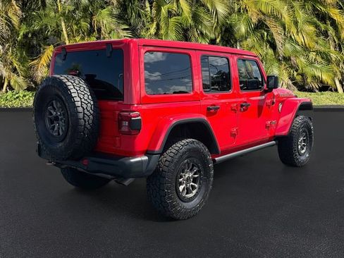 Used 2021 Jeep Wrangler Unlimited Rubicon AWD/4WD image 4