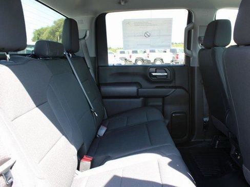 New 2025 GMC Sierra 2500 Pro w/ Convenience Package image 12