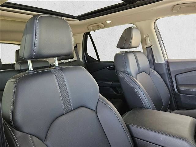 Used 2024 Honda Pilot Touring image 20