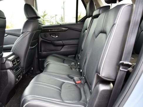 Used 2023 Honda Pilot Elite image 19