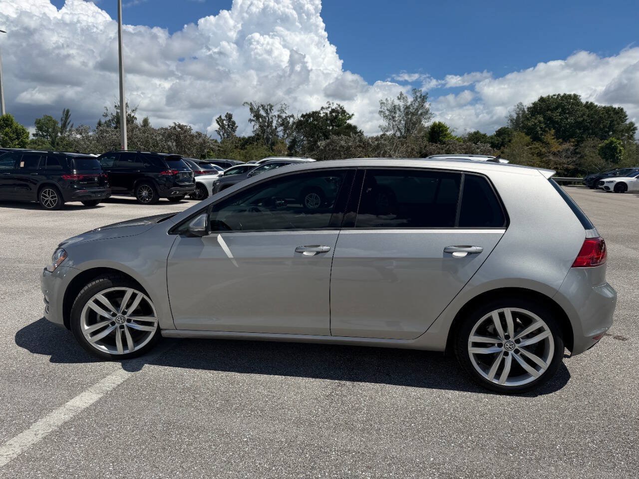 Used 2015 Volkswagen Golf TDI S FWD image 7