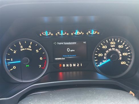 Used 2016 Ford F150 XLT w/ Equipment Group 302A Luxury AWD/4WD image 3