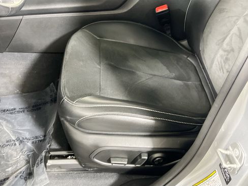 Used 2023 Jeep Grand Cherokee Altitude AWD/4WD image 18