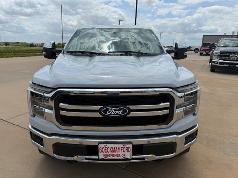 Used 2025 Ford F150 Lariat w/ Equipment Group 501A Mid AWD/4WD image 2