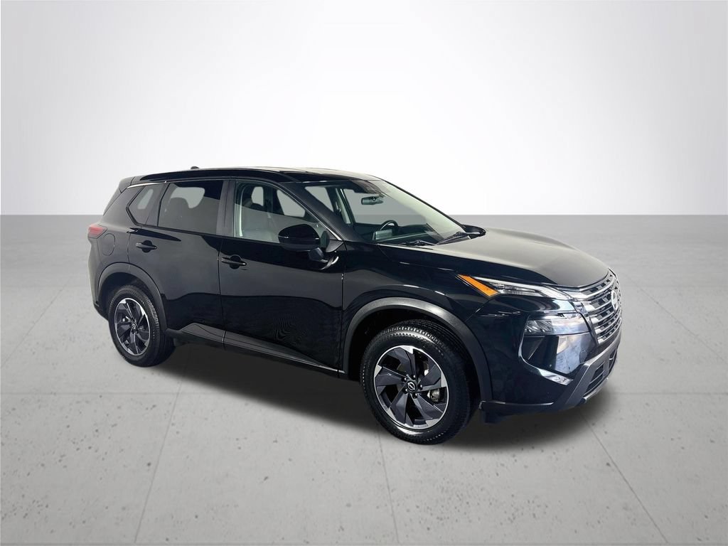 Used 2024 Nissan Rogue SV FWD image 4