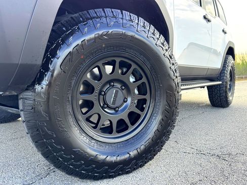 Used 2024 Toyota Land Cruiser 1958 image 2