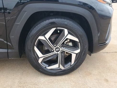 Used 2023 Hyundai Tucson Limited FWD image 3